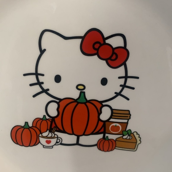 New Hello Kitty Pumpkin Spice Fall 10.5" Large Ceramic Set Of 2 Dinner Plates - Picture 3 of 7